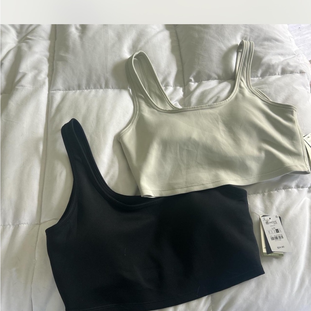 Set of 2 Ardene sports bras